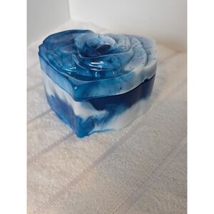 Handmade Resin Heart Shaped Trinket Box With Lid Blue White 765
